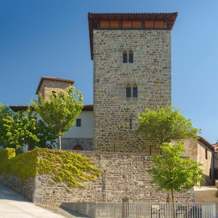 Hotel Rural Torre De Uriz Exterior photo